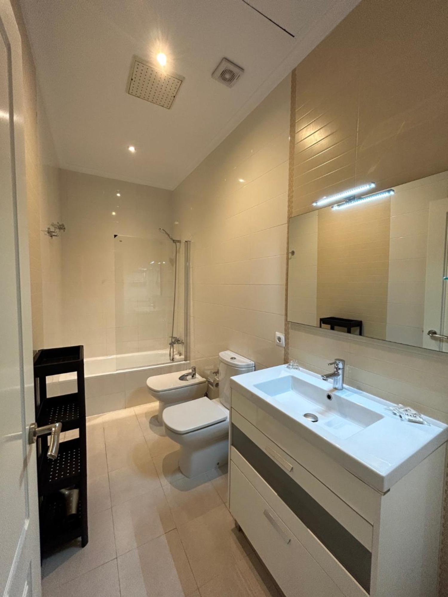 Apartament Olavide Premium